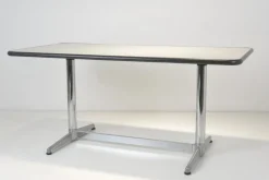 Pamono Worktable in Aluminium by Giancarlo Piretti for Mobilier International, France, 1970s Hot