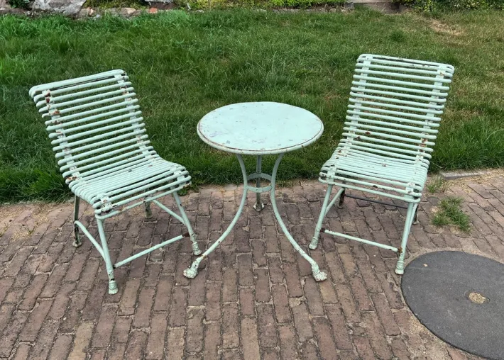 Pamono Wrought Iron Garden Table and Chairs from Arras, 1890s, Set of 3 Sale