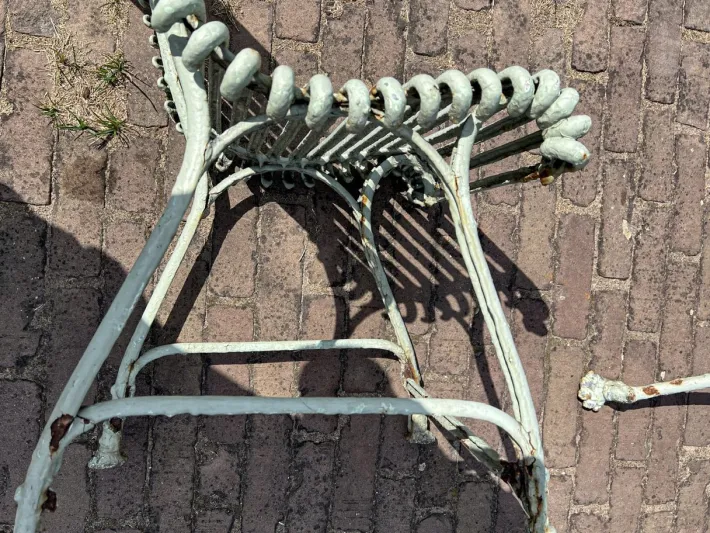 Pamono Wrought Iron Garden Table and Chairs from Arras, 1890s, Set of 3 Sale