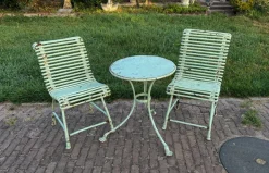 Pamono Wrought Iron Garden Table and Chairs from Arras, 1890s, Set of 3 Sale